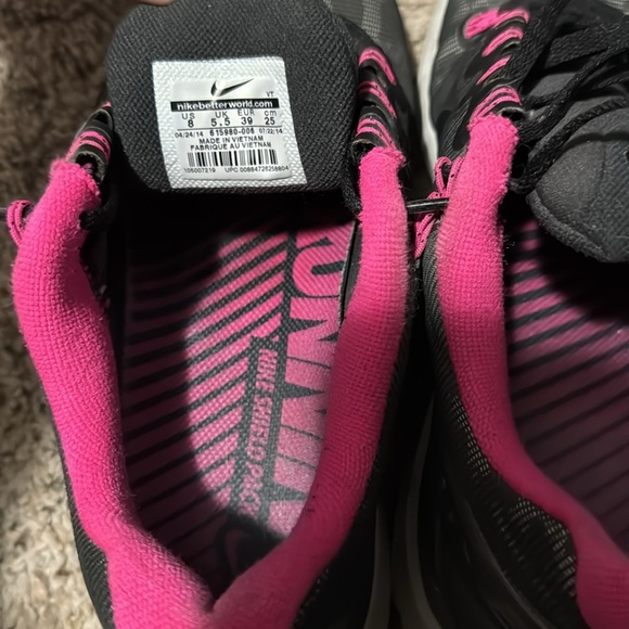 Nike Black and Pink Athletic Shoes with Animal Print - Picture 3 of 5